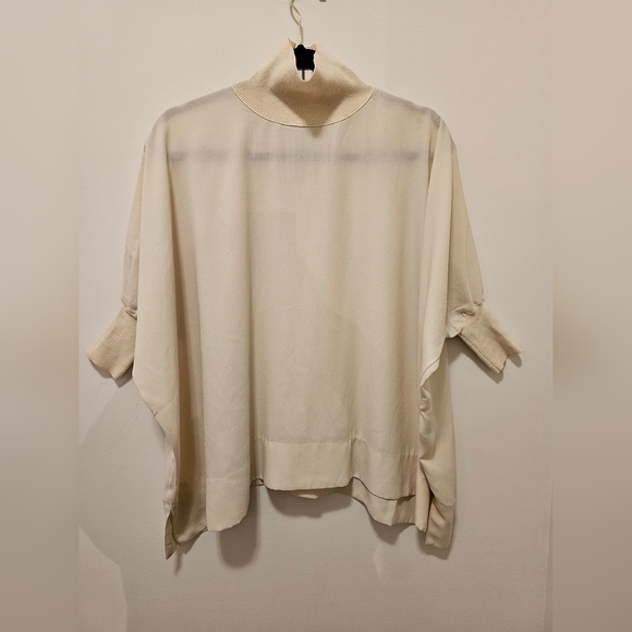 ARITZIA | Babaton Hamish Blouse Flowy Poncho. Very oversized. Sz XXS. No flaws. - Picture 1 of 7